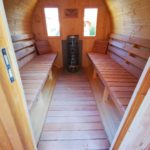 Innenansicht Sauna Fass mit Elektro Ofen